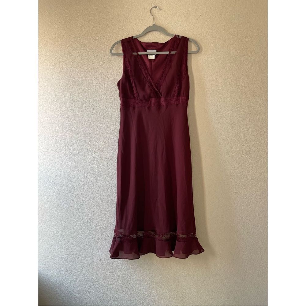 Vintage 90s burgundy lace and ruffle midi‎ dress